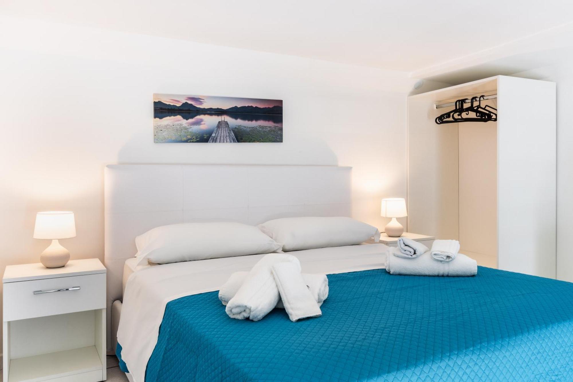 Fronte Mare Apartments & City Views Syracuse ภายนอก รูปภาพ