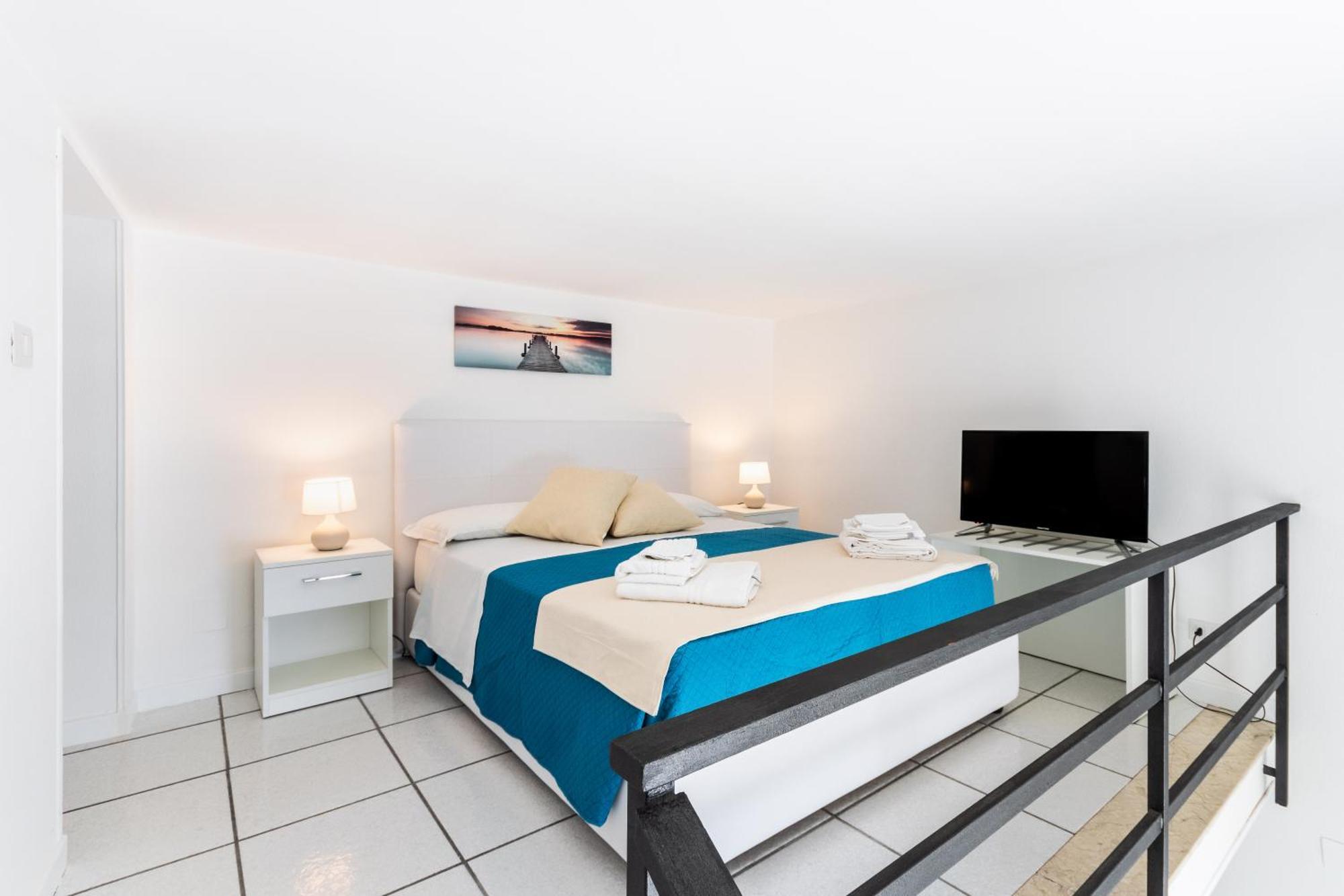 Fronte Mare Apartments & City Views Syracuse ภายนอก รูปภาพ